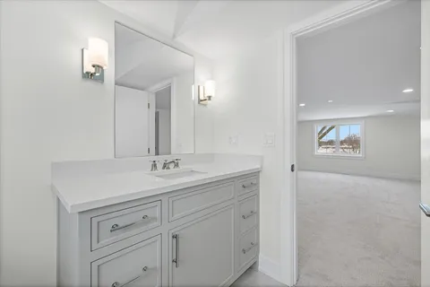 $3,100,000 | 2438 Pomona Lane, Wilmette, IL 60091
