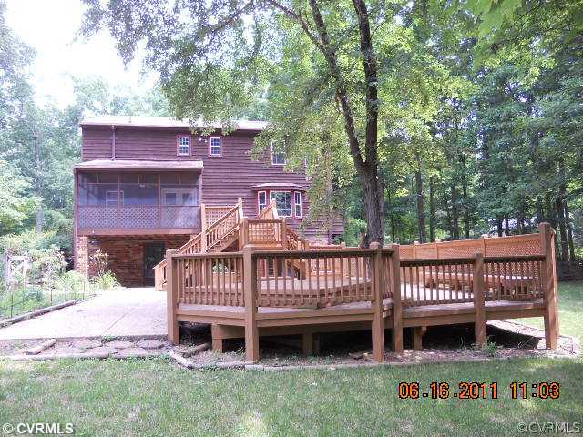 3519 Fairfield Road Powhatan, VA 23139 - Photo 2 of 9 Exterior Back
