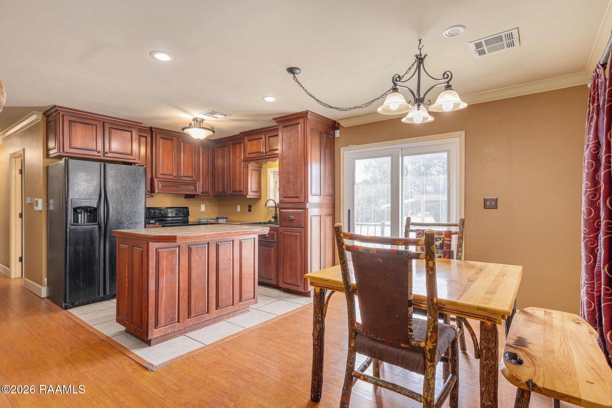 212 North Fernand Street Delcambre, LA 70528 - Photo 6 of 27 6-web-or-mls-212 N Fernand St-6