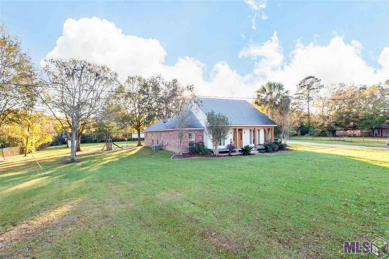10520 Brown Road Denham Springs, LA 70726 - Photo 2 of 36 FRONT VIEW 2