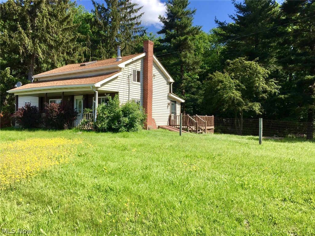 17857 Tavern Road Burton, OH 44021 - Photo 6 of 12