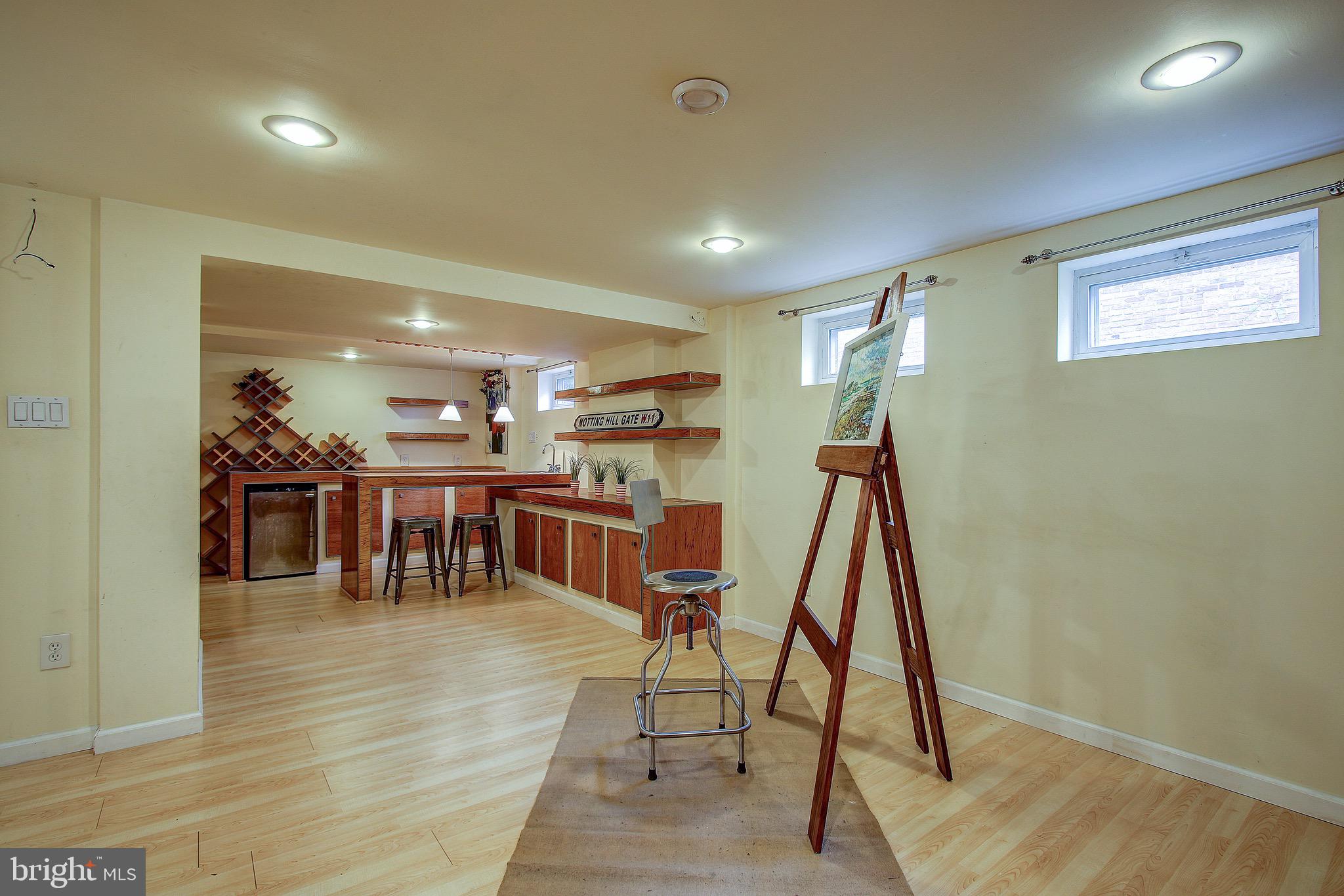 5816 Greentree Road Bethesda, MD 20817 - Photo 28 of 34 Bonus Room/Wet Bar