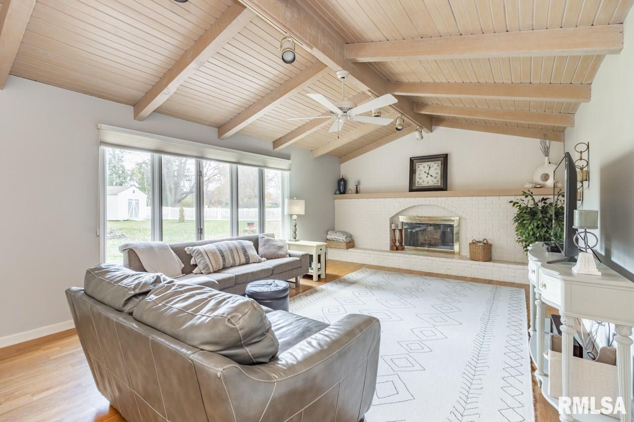 77 Hickory Ridge Drive Morton, IL 61550 - Photo 10 of 42 Gallery Image 10