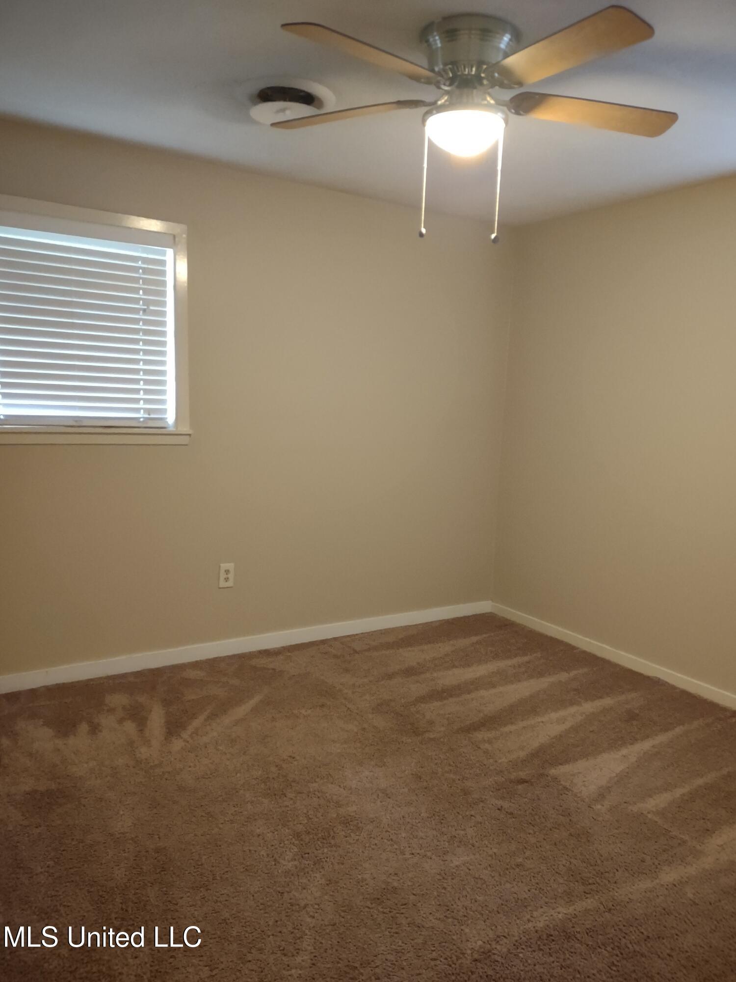 2351 Upper Drive Pearl, MS 39208 - Photo 13 of 23 10