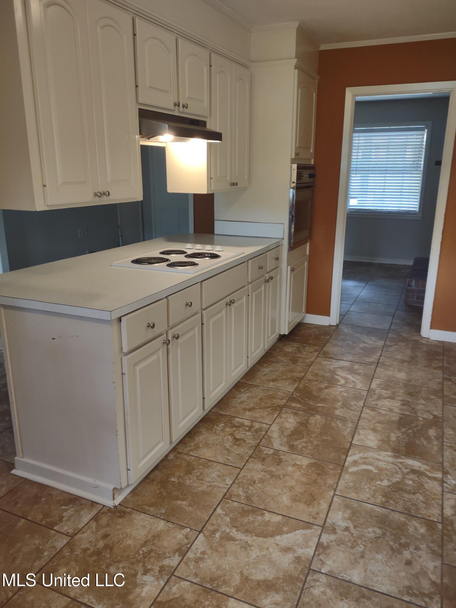 2351 Upper Drive Pearl, MS 39208 - Photo 4 of 23 21