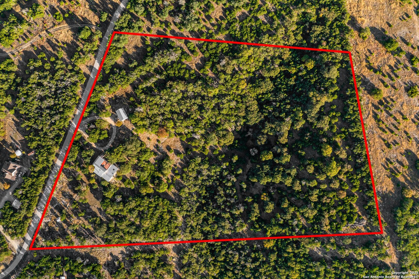 125 Turkey Trot Trail Southwest Hunt, TX 78024 - Photo 5 of 40