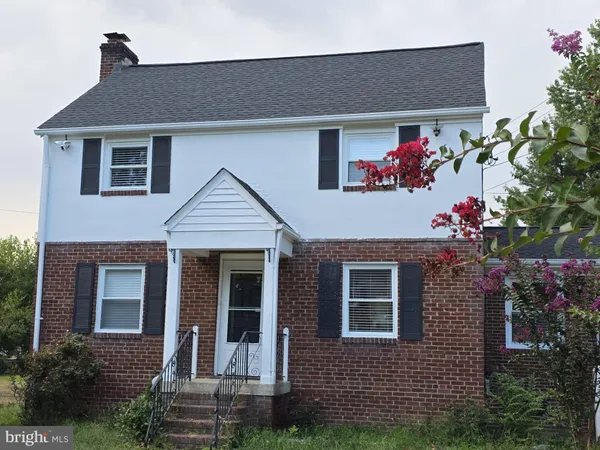 $874,999 | 5427 Dawes Avenue, Alexandria, VA 22311