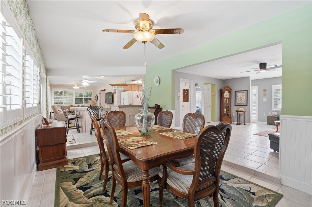 8948 Crest Lane Fort Myers, FL 33907 - Photo 11 of 38