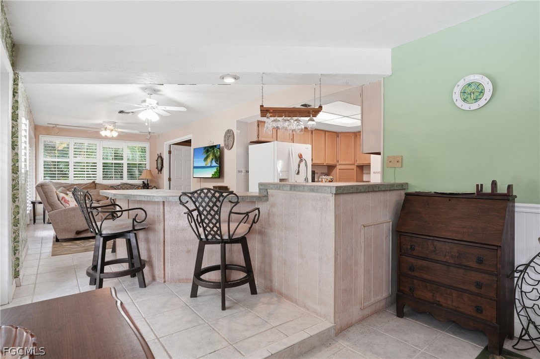 8948 Crest Lane Fort Myers, FL 33907 - Photo 12 of 38