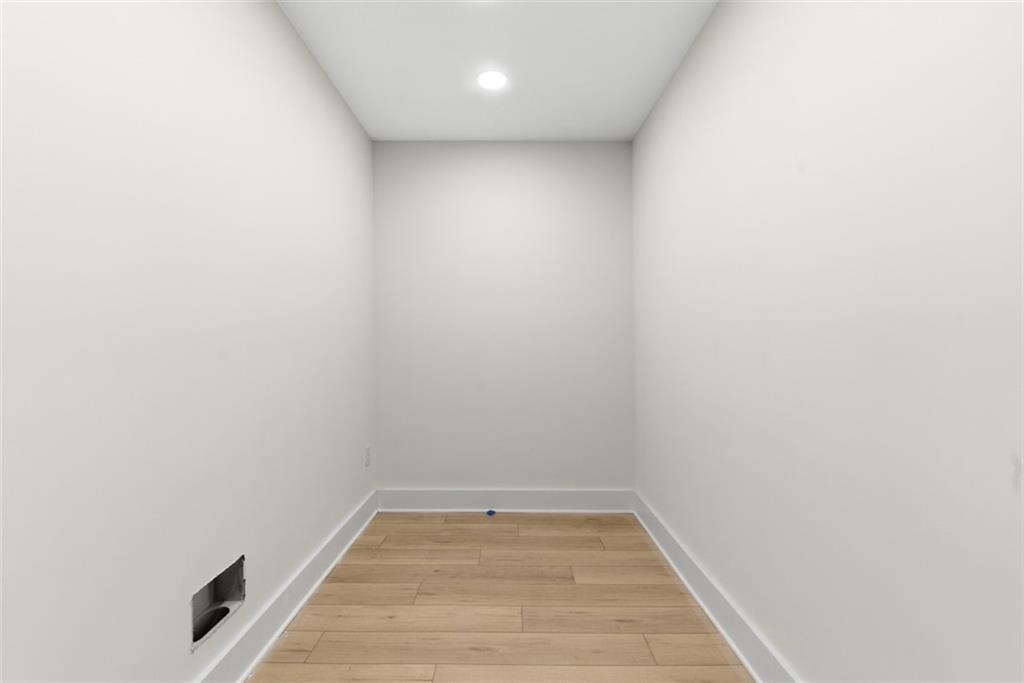 1361 Hawthorne Street Pittsburgh, PA 15201 - Photo 30 of 50 a view of a room