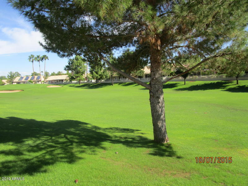 14300 West Bell Road, Unit 162 Surprise, AZ 85374 - Photo 19 of 23 a view of an ocean from a yard
