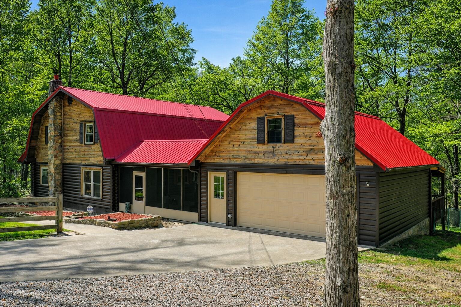 366 Tom Meadows Road Strunk, KY 42649 - Photo 3 of 40 DF773C46-05D4-487B-8316-43F57804C597