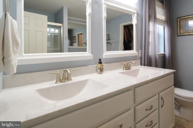 a view of a outdoor seating area with furniture