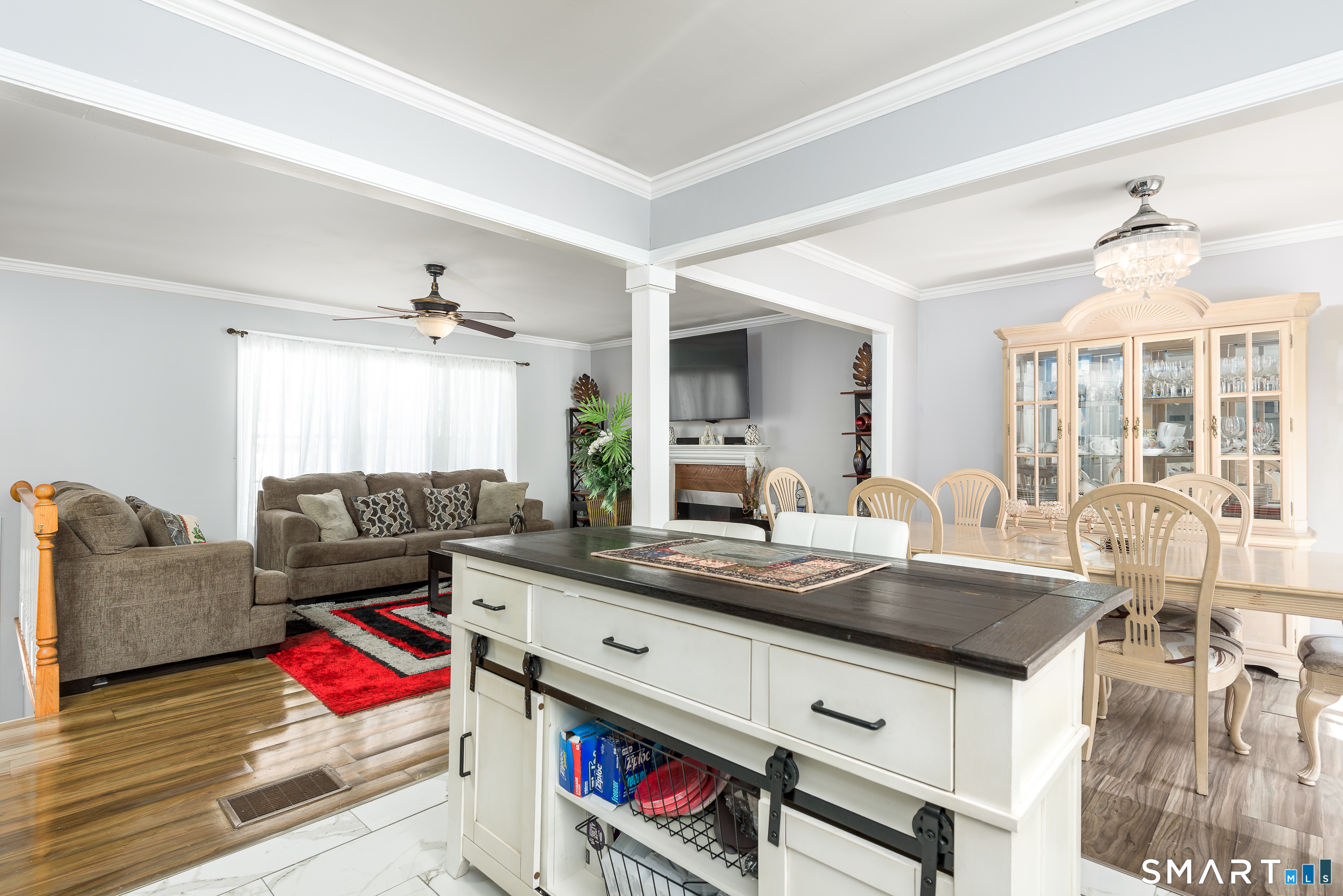 239 Fairfield Avenue Waterbury, CT 06708 - Photo 9 of 39