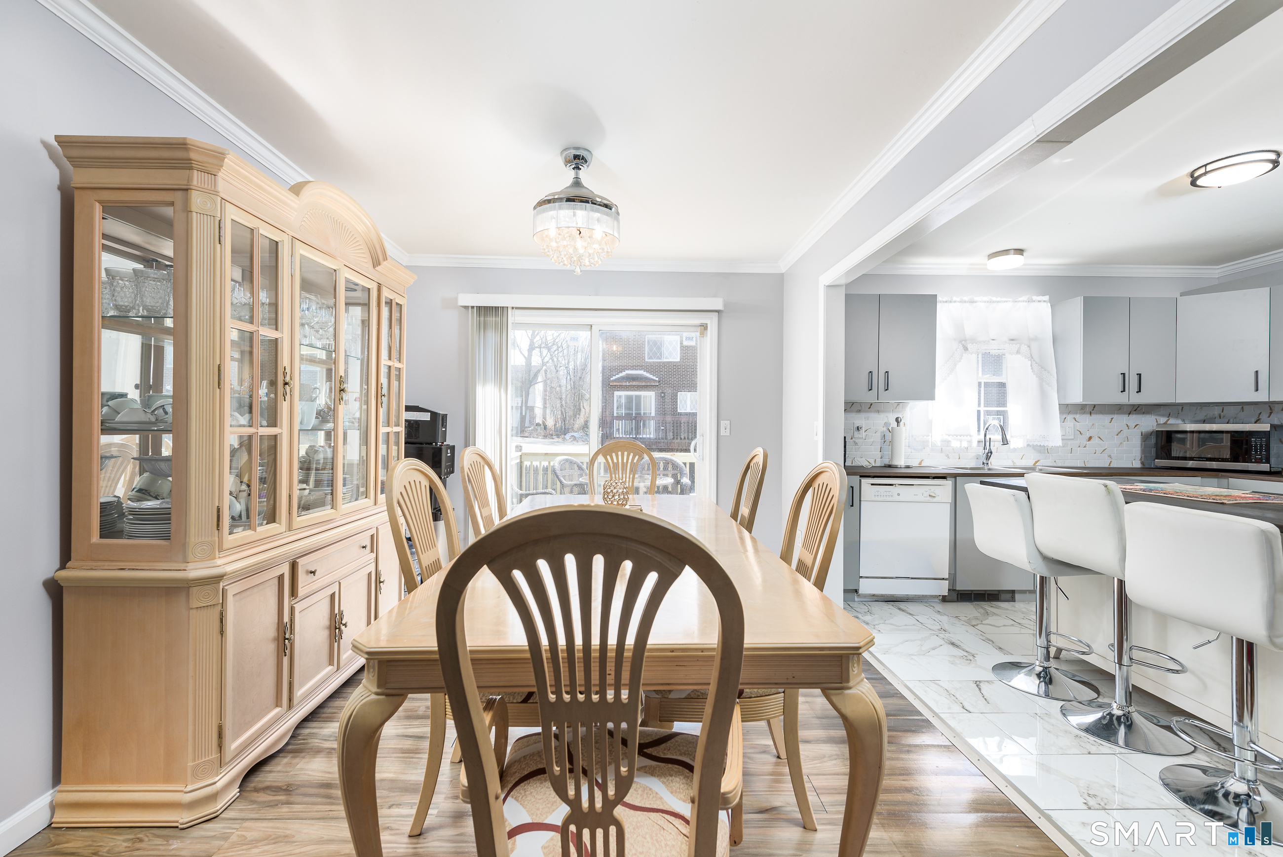 239 Fairfield Avenue Waterbury, CT 06708 - Photo 10 of 39