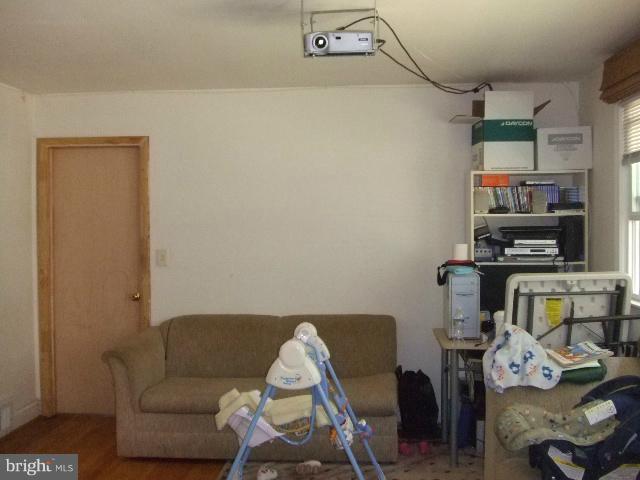 1906 Carmody Drive Silver Spring, MD 20902 - Photo 3 of 12 Living Room