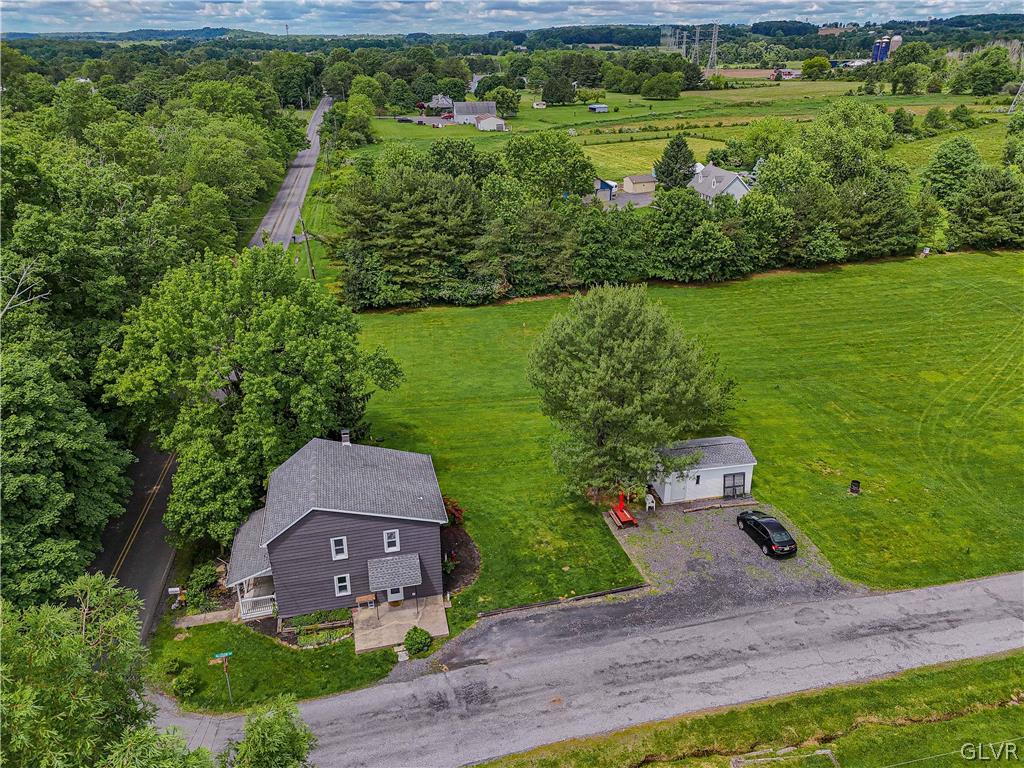 2434 West Zion Hill Road Quakertown, PA 18951 - Photo 4 of 30