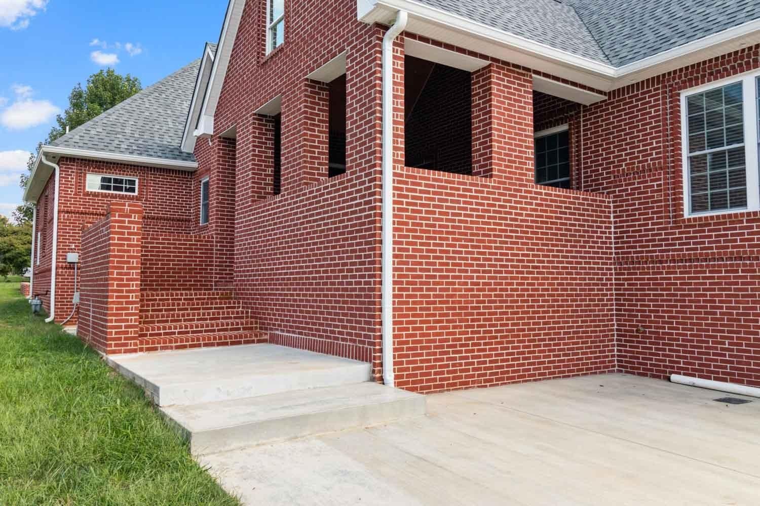 1106 Bible Crossing Road Winchester, TN 37398 - Photo 3 of 24 Gallery Image 3