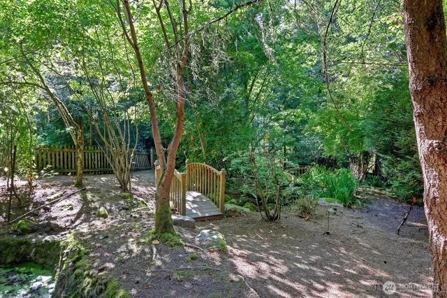 $3,380,000 | 6413 163rd Place Southeast, Bellevue, WA 98006