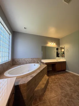 $3,750 | 4184 South Roger Way, Chandler, AZ 85249