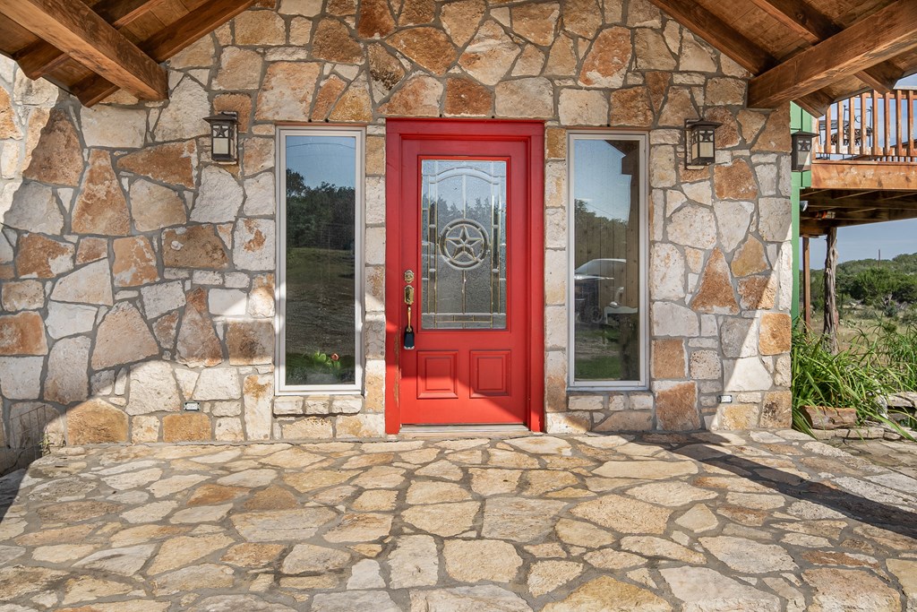290 Japonica Road Hunt, TX 78024 - Photo 13 of 78
