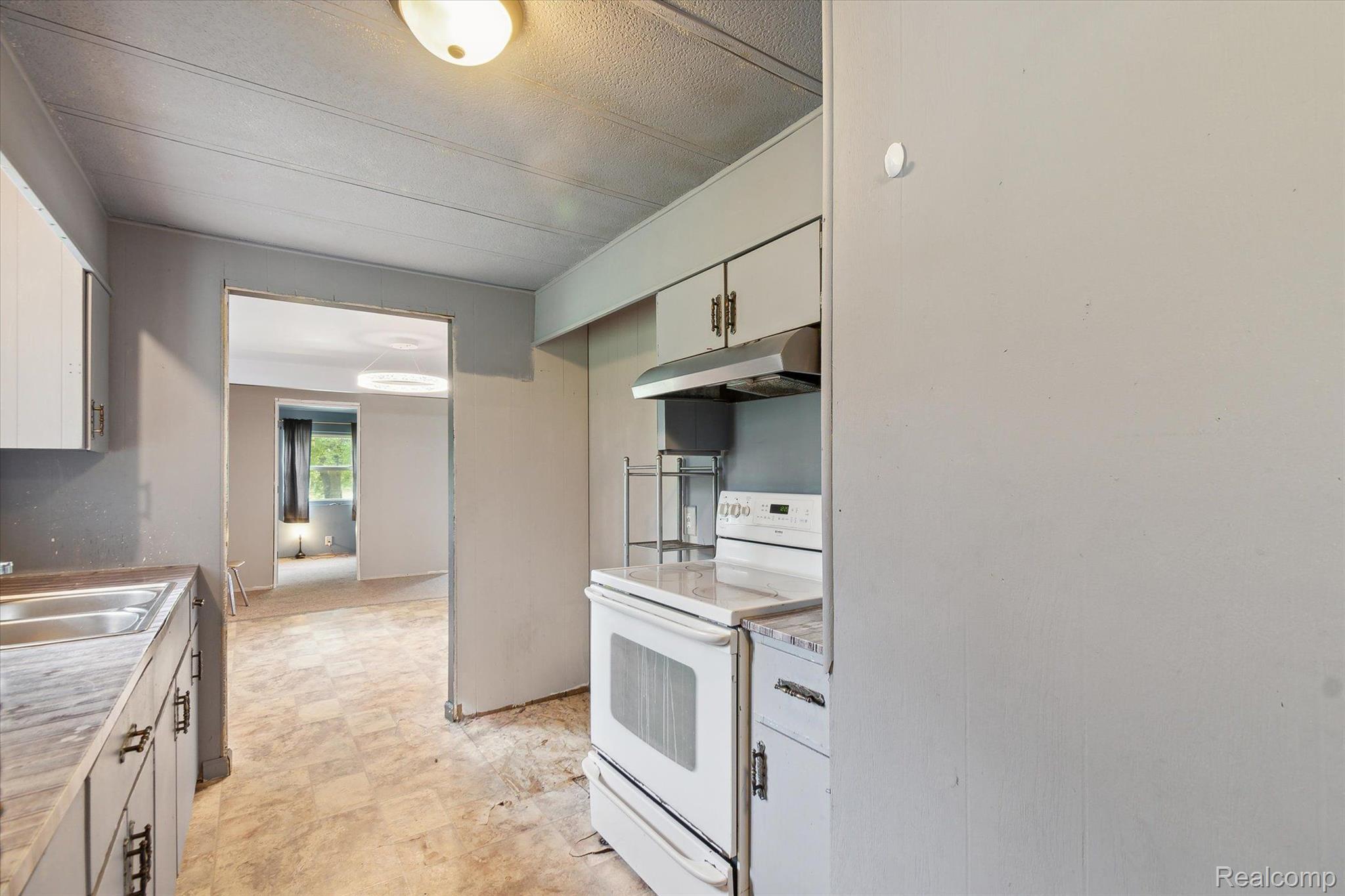 4925 Dixon Road Caro, MI 48723 - Photo 19 of 40 Gallery Image 19