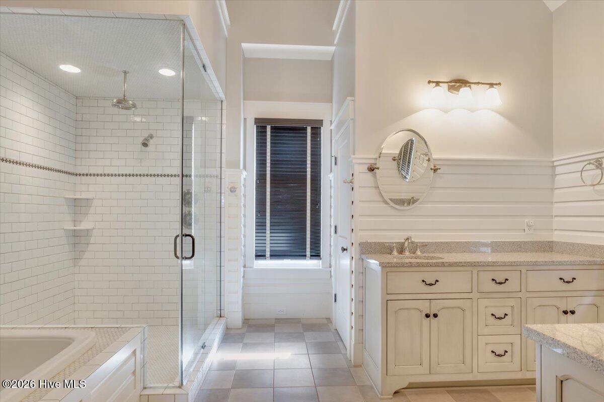 207 Breckenridge Lane Modoc, SC 29838 - Photo 13 of 44 Master Bath