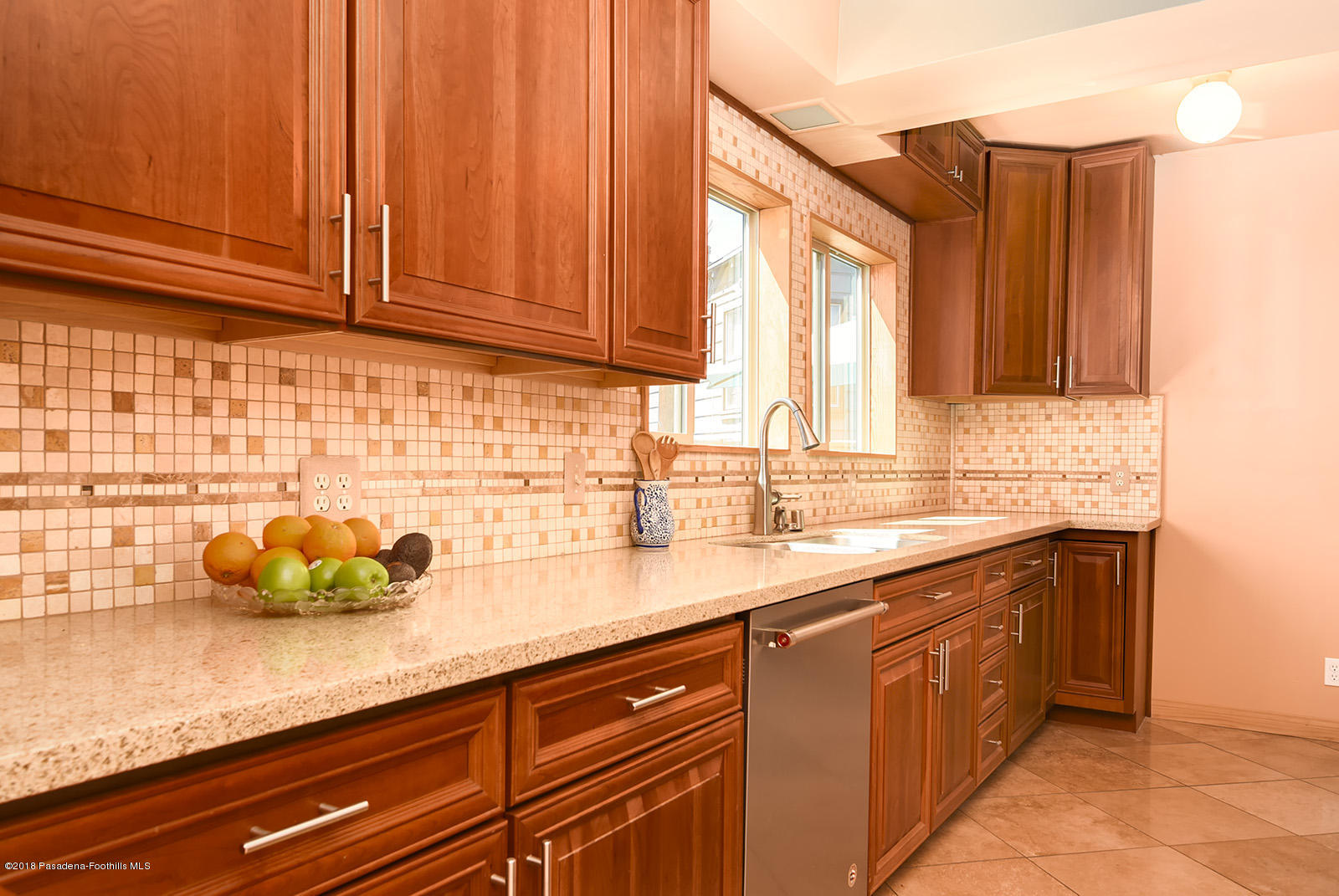 2407 Avondale Drive Alhambra, CA 91803 - Photo 11 of 24 15