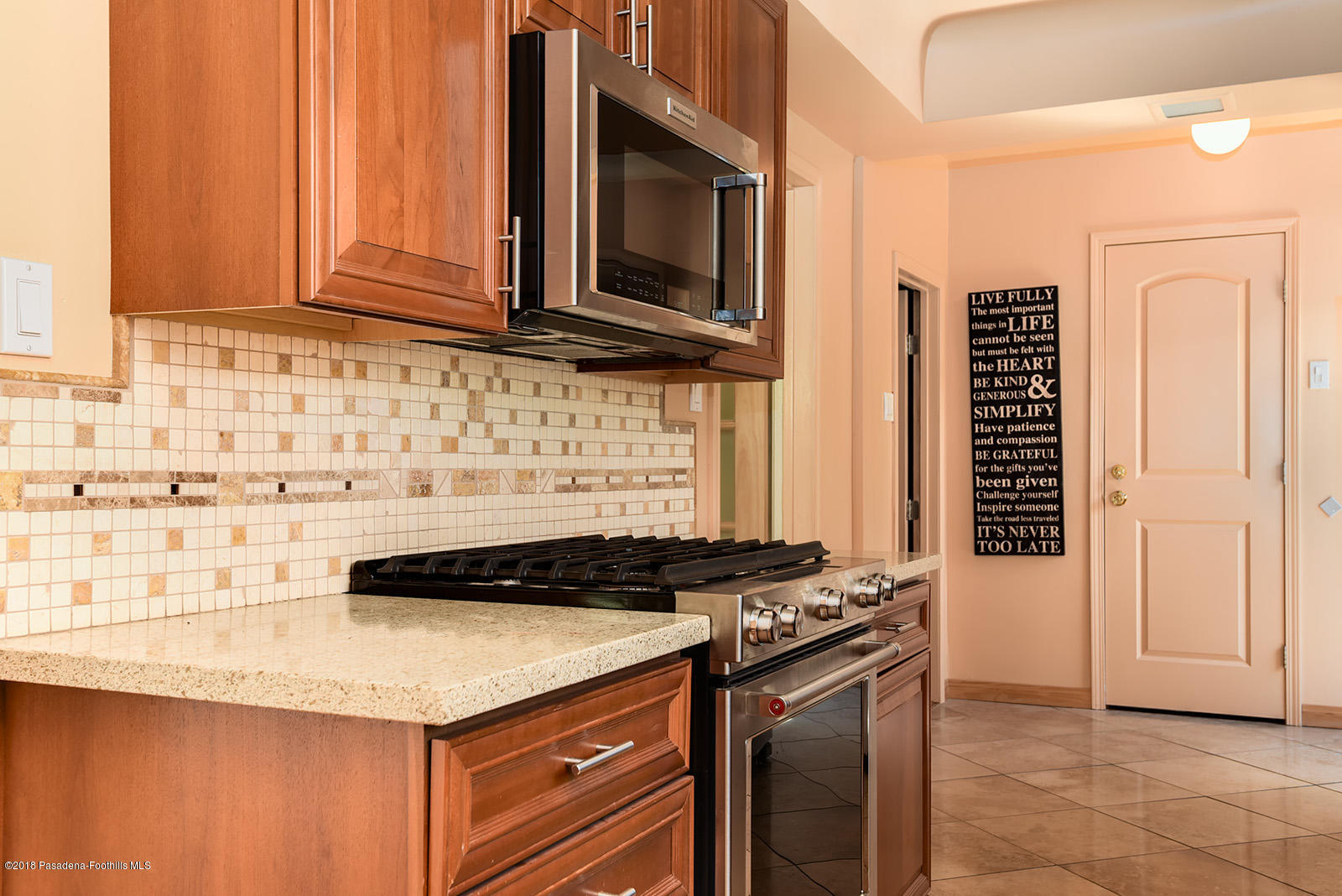 2407 Avondale Drive Alhambra, CA 91803 - Photo 12 of 24 14