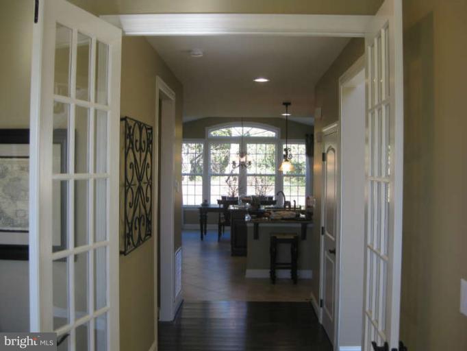 8703 Alexa Road Clinton, MD 20735 - Photo 13 of 28 Interior (General)