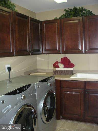 8703 Alexa Road Clinton, MD 20735 - Photo 22 of 28 Interior (General)