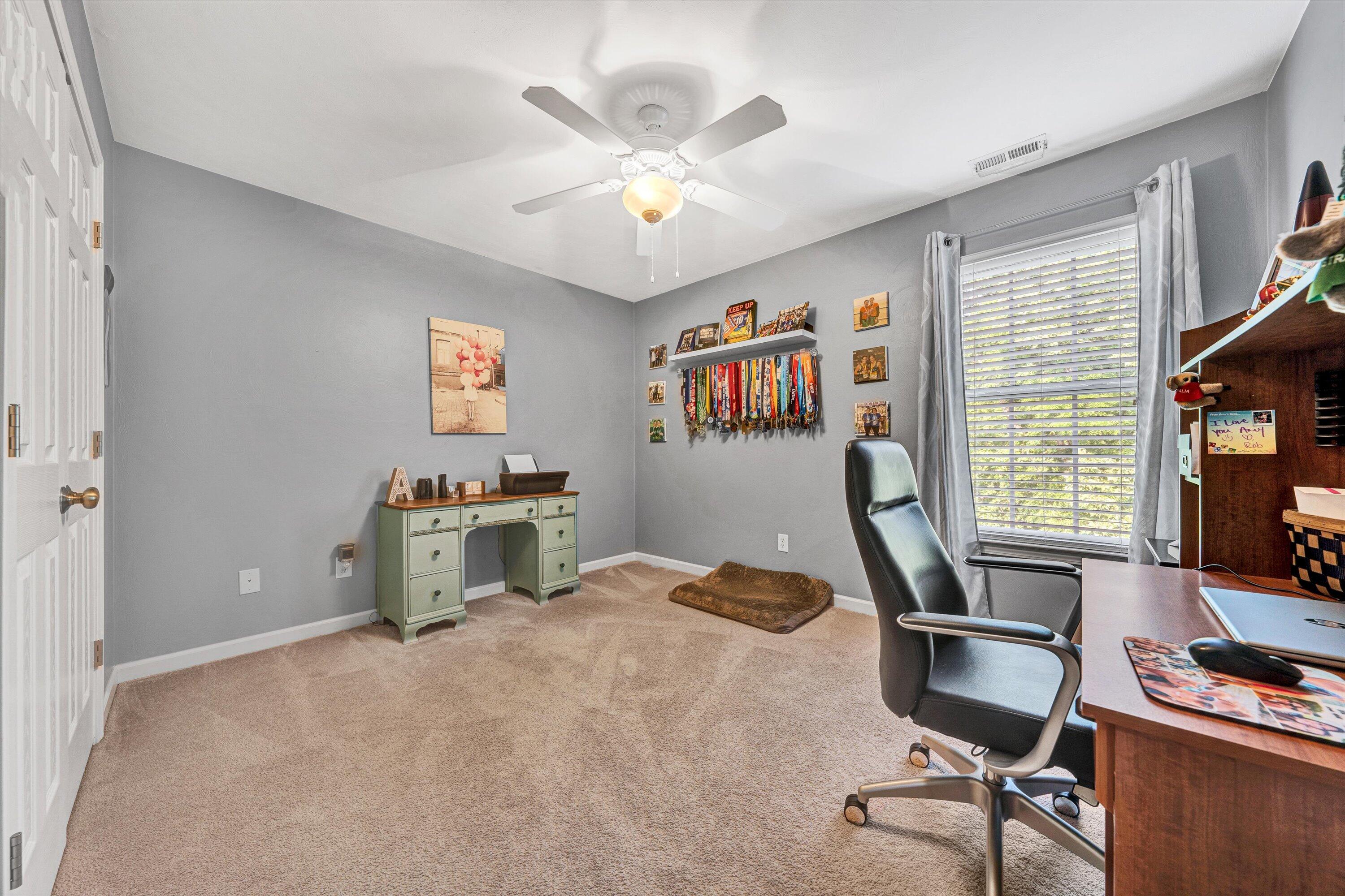 2844 Green Ridge Road Roanoke, VA 24019 - Photo 17 of 42 27-DSC02220