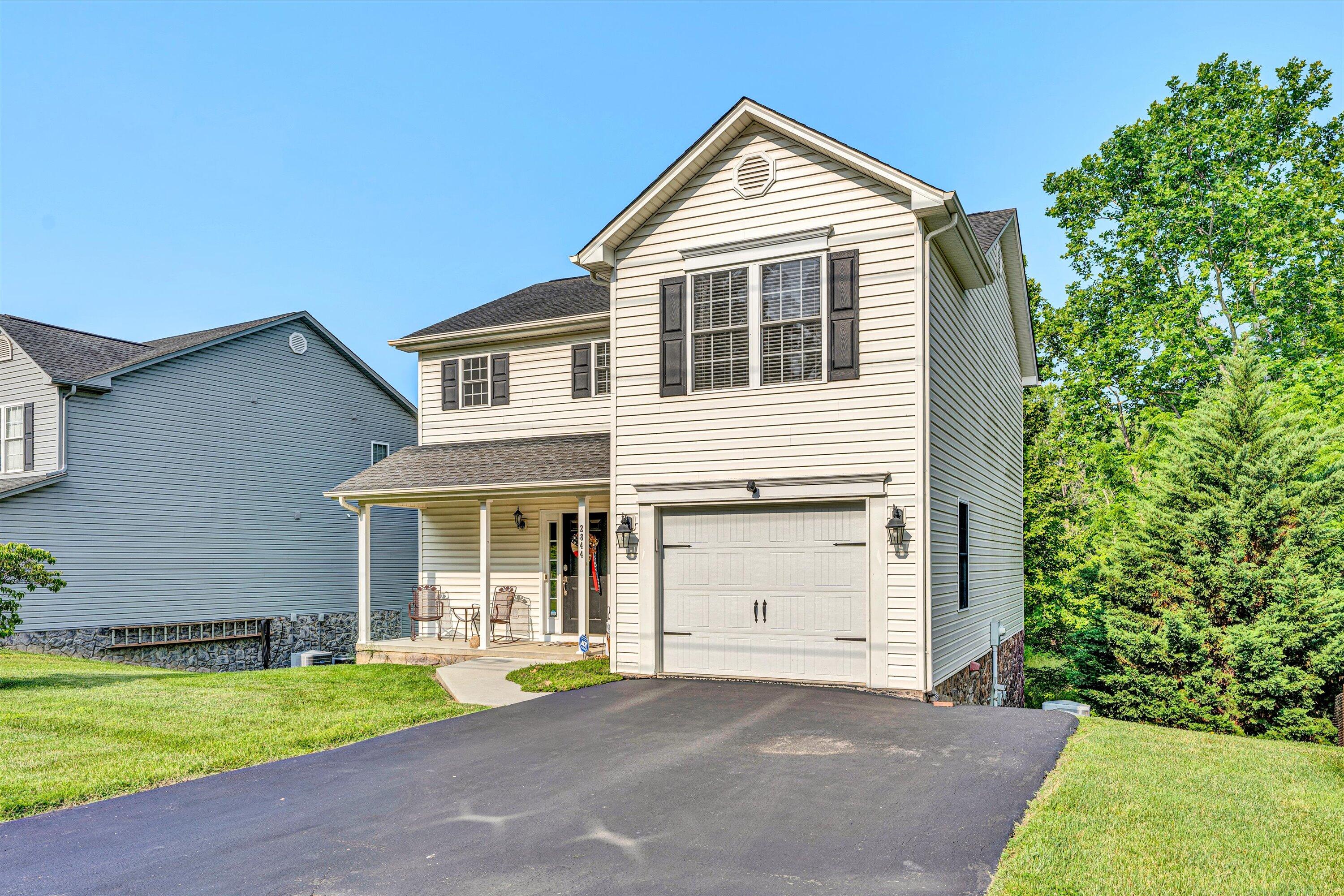 2844 Green Ridge Road Roanoke, VA 24019 - Photo 29 of 42 02-DSC02280
