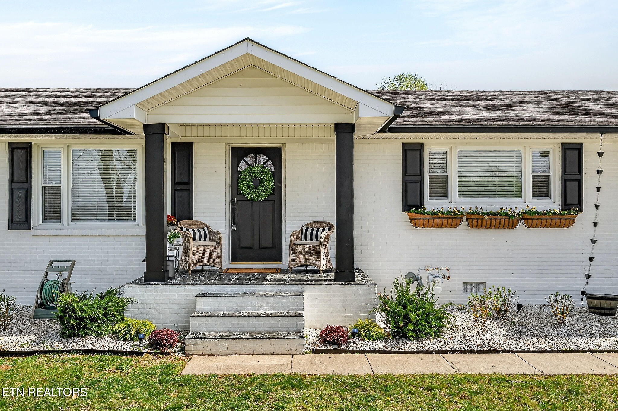 2244 Shipley School Road Cookeville, TN 38501 - Photo 3 of 50