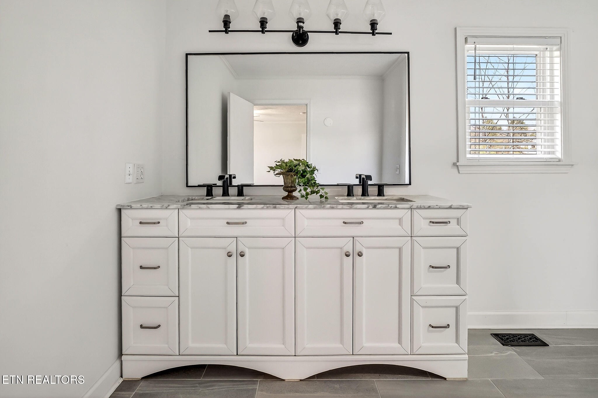 2244 Shipley School Road Cookeville, TN 38501 - Photo 37 of 50