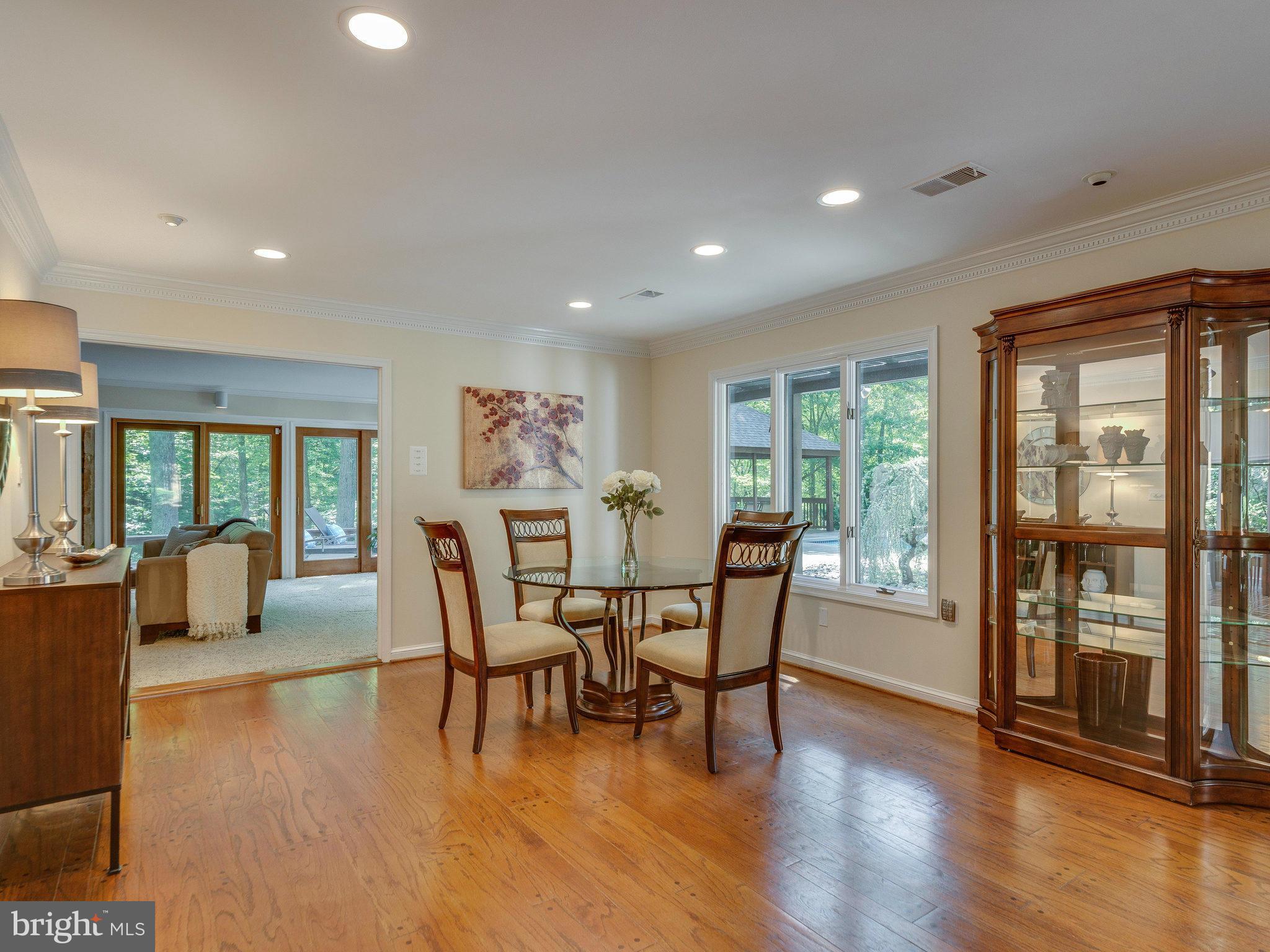 10901 Lawyers Road Reston, VA 20191 - Photo 9 of 30 Dining Room