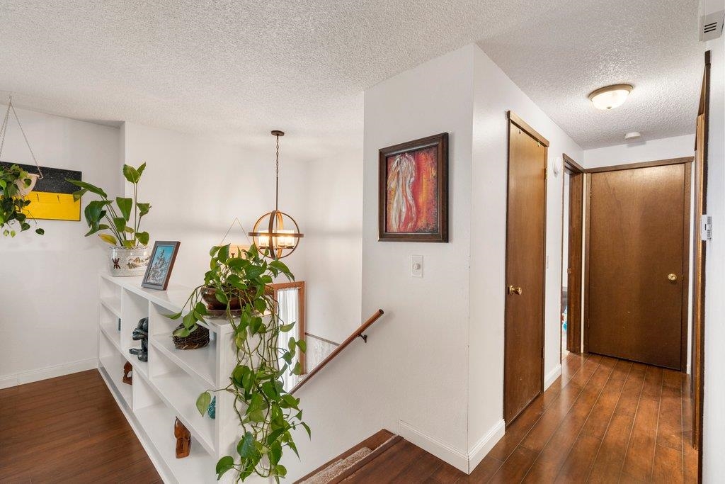 1105 South St Charles Road Spokane Valley, WA 99037 - Photo 2 of 31
