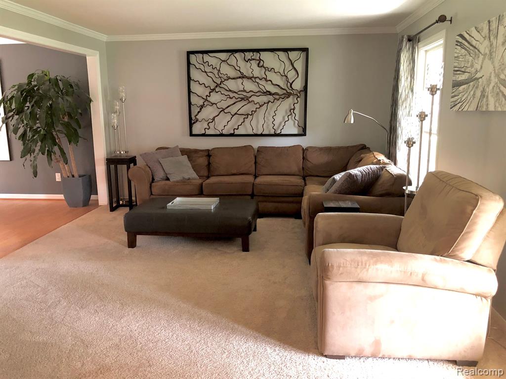 1153 East Fairview Lane Rochester Hills, MI 48306 - Photo 7 of 24