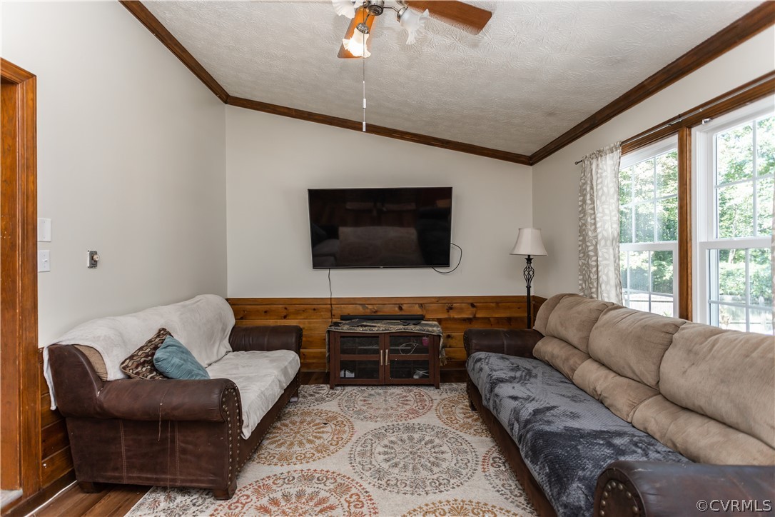 101 Mistywood Road Chesterfield, VA 23236 - Photo 11 of 40 Den