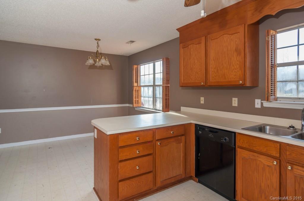 2901 Faircroft Way Monroe, NC 28110 - Photo 11 of 16