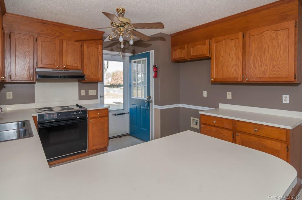 2901 Faircroft Way Monroe, NC 28110 - Photo 10 of 16
