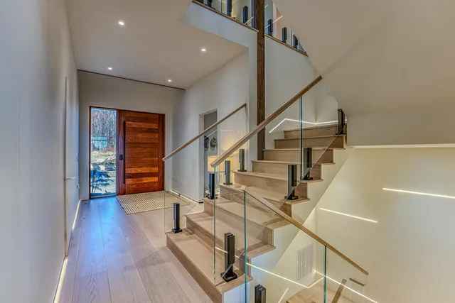 $2,575,000 | 289 Ledgewood Drive, Bethlehem, NH 03574