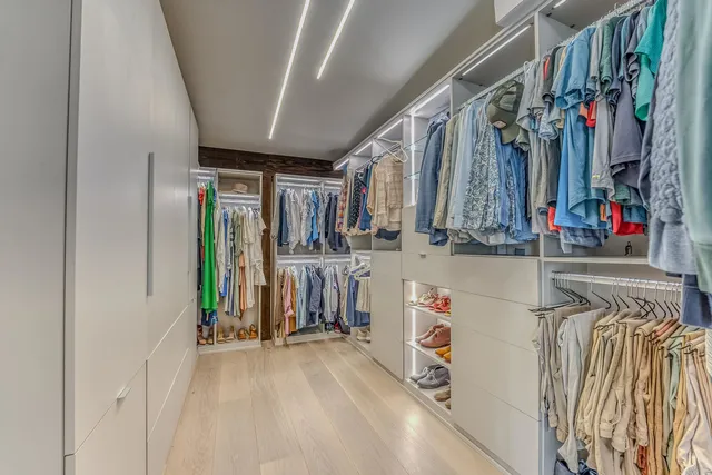 $2,575,000 | 289 Ledgewood Drive, Bethlehem, NH 03574