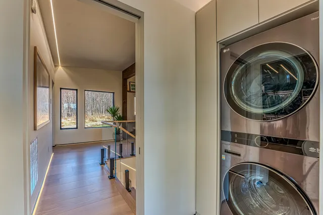 $2,575,000 | 289 Ledgewood Drive, Bethlehem, NH 03574