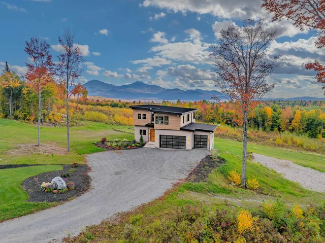 $2,575,000 | 289 Ledgewood Drive, Bethlehem, NH 03574