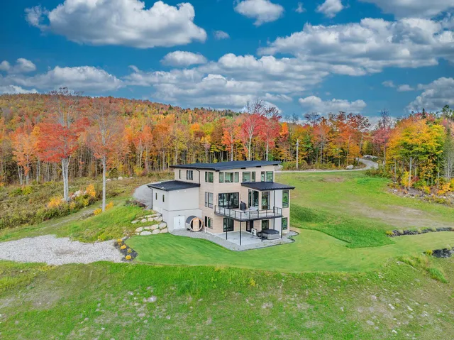 $2,575,000 | 289 Ledgewood Drive, Bethlehem, NH 03574