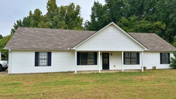 $270,000 | 3826 Drummonds Road, Drummonds, TN 38023