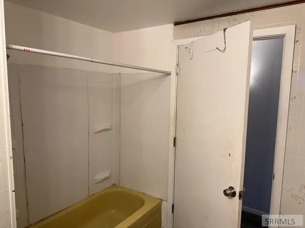 $1,800 | 4530 South 5th Avenue, Unit D8, Pocatello, ID 83204