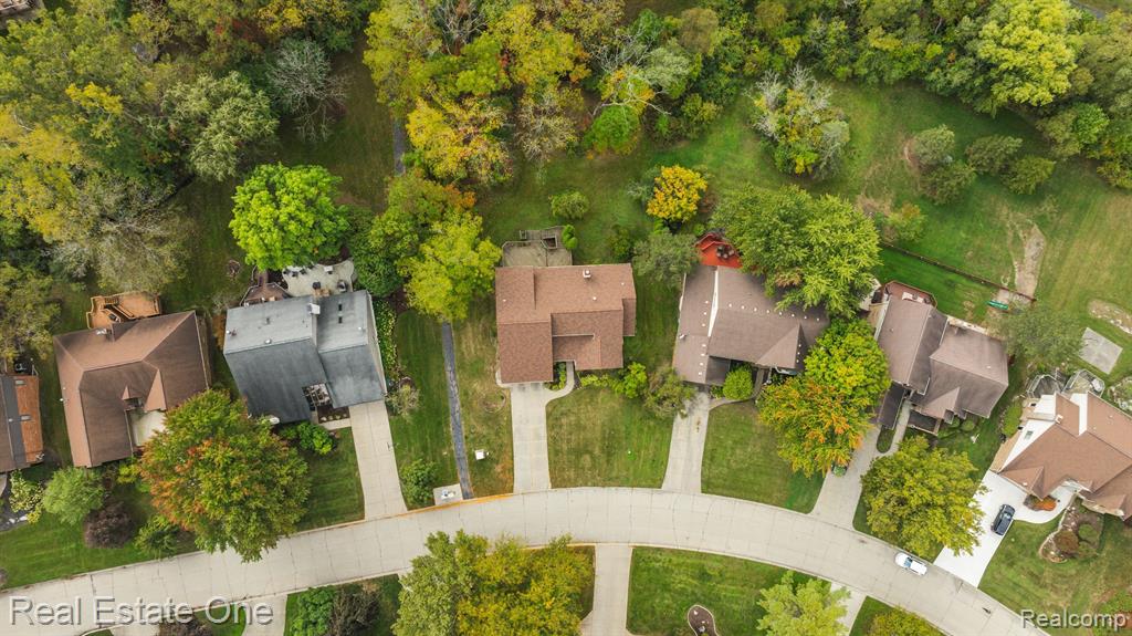 30971 Country Ridge Circle Farmington Hills, MI 48331 - Photo 43 of 47