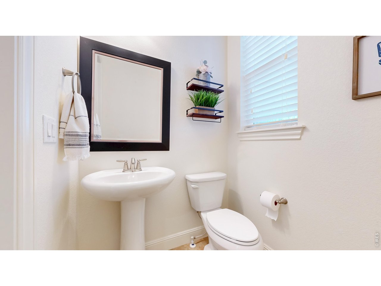 8465 Poppy Street Arvada, CO 80007 - Photo 19 of 49